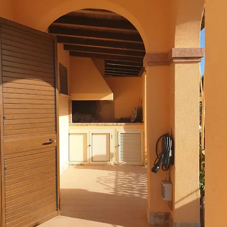 Lito's House In Holiday home